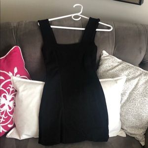 Are you am i (I believe it’s called Kimbia dress)